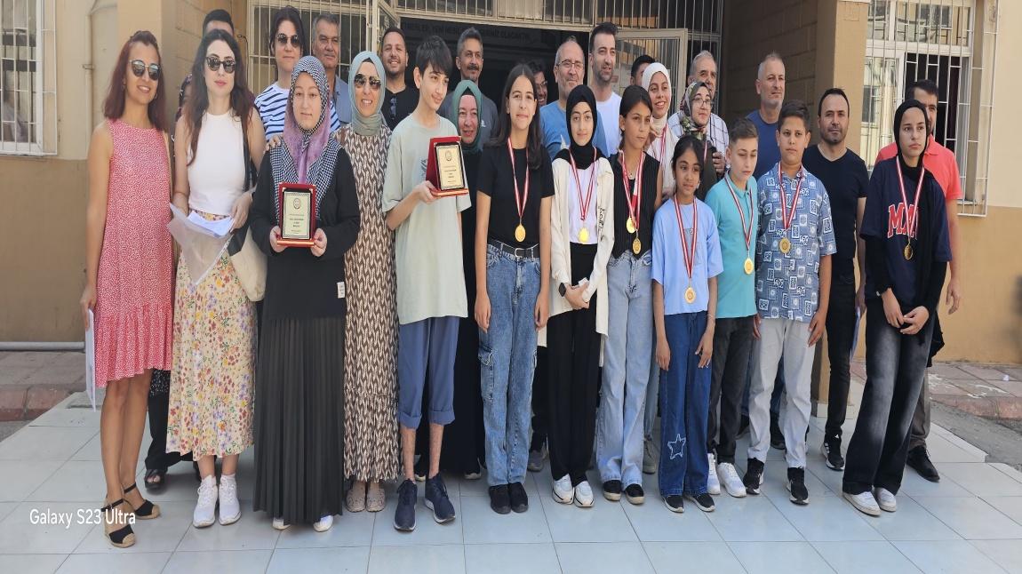 2024-2025 Eğitim-öğretim Yılı  Başarı Gösteren öğrencilere Ödüllerinin verilmesi